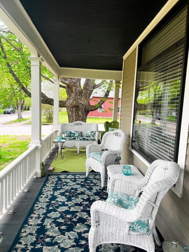 303 E 5th St, Washburn, WI 54891 - view of porch