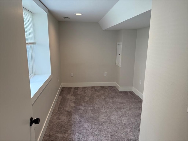 1028 Chauncey St, Eau Claire, WI 54701 - carpeted empty room featuring baseboards
