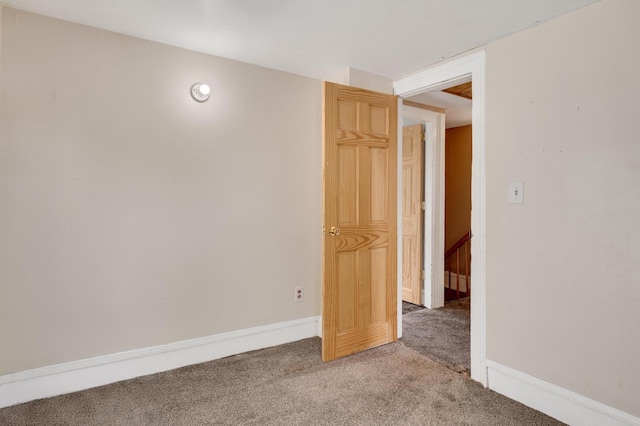 1413 Avon St, La Crosse, WI 54603 - unfurnished room with light colored carpet and baseboards