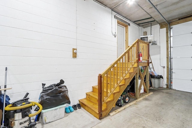 W332S9291 Red Brae Dr, Mukwonago, WI 53149 - view of garage