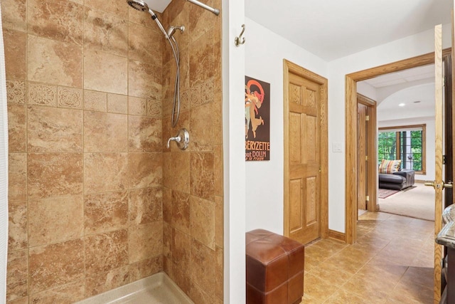 W332S9291 Red Brae Dr, Mukwonago, WI 53149 - full bath featuring a tile shower and tile patterned floors