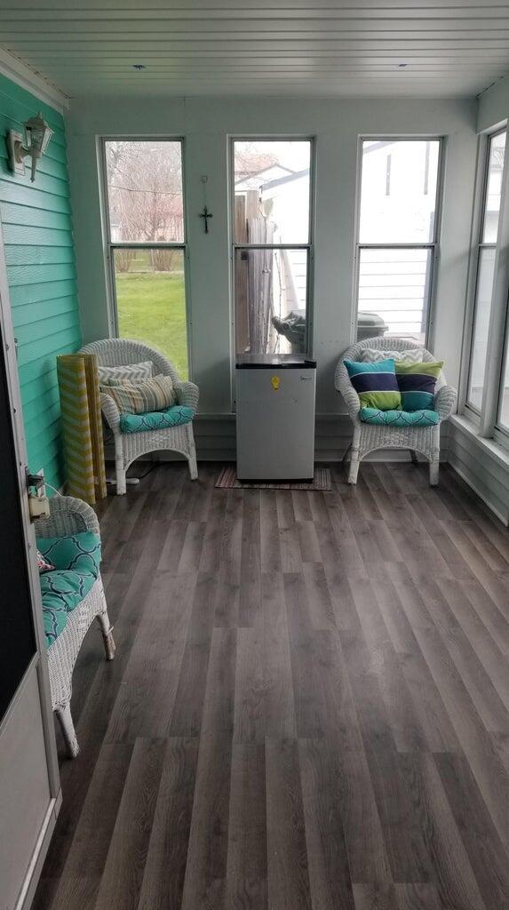 3416 S 66th St, Milwaukee, WI 53219 - view of sunroom