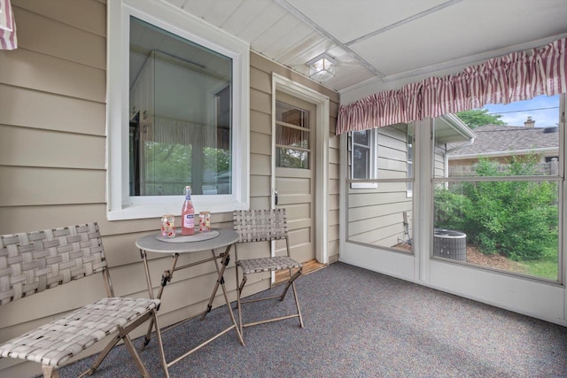 4410 N 107th St, Milwaukee, WI 53225 - view of sunroom / solarium