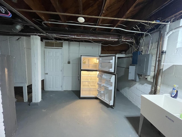 3402 N 51st Blvd, Milwaukee, WI 53216 - unfinished below grade area featuring electric panel and a sink