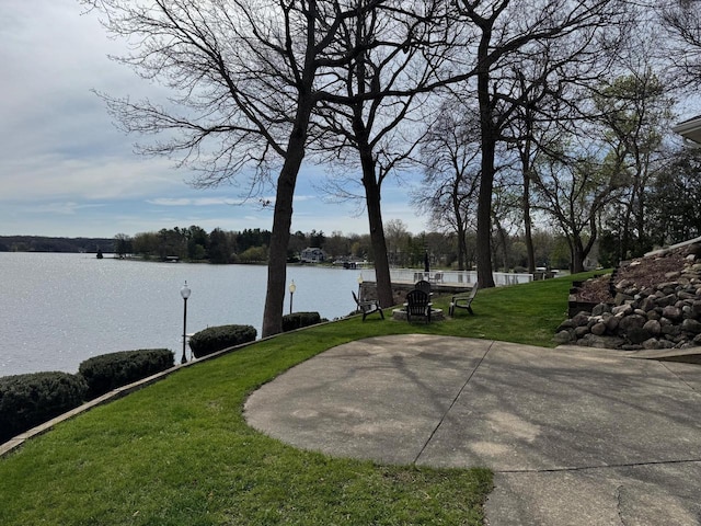 900 Hawks Holw, Delafield, WI 53018 - view of grassy yard featuring a water view
