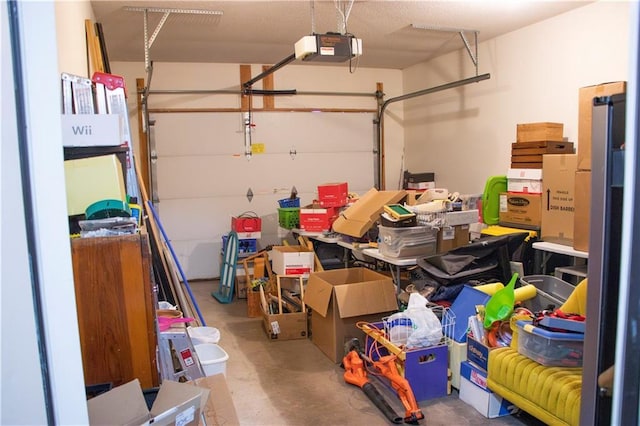 3155 Craig Rd Unit 3155, Eau Claire, WI 54701 - garage with a garage door opener