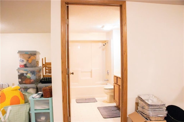 3215 Craig Rd Unit 3215, Eau Claire, WI 54701 - bathroom featuring shower / bathtub combination and vanity
