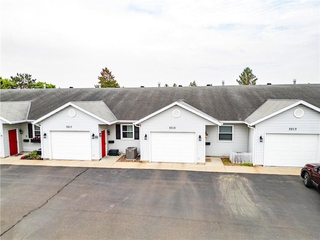 3215 Craig Rd Unit 3215, Eau Claire, WI 54701 - single story home with an attached garage