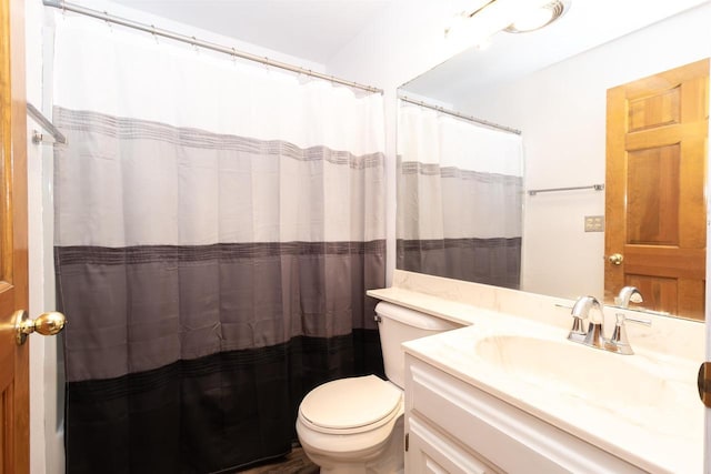 N2559 Pleasant View Ln, Waupaca, WI 54981 - bathroom with vanity and a shower with curtain