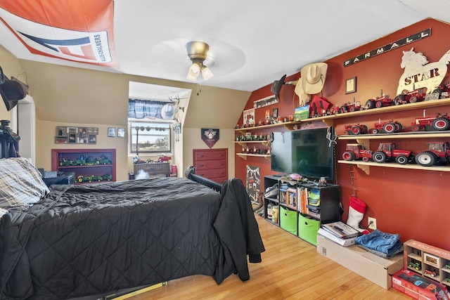 W6815 N Walworth Rd, Walworth, WI 53184 - bedroom featuring wood finished floors and a ceiling fan