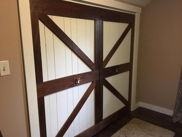 3151 Reddin Rd, Wisconsin Rapids, WI 54495 - detailed view of wood finished floors and baseboards