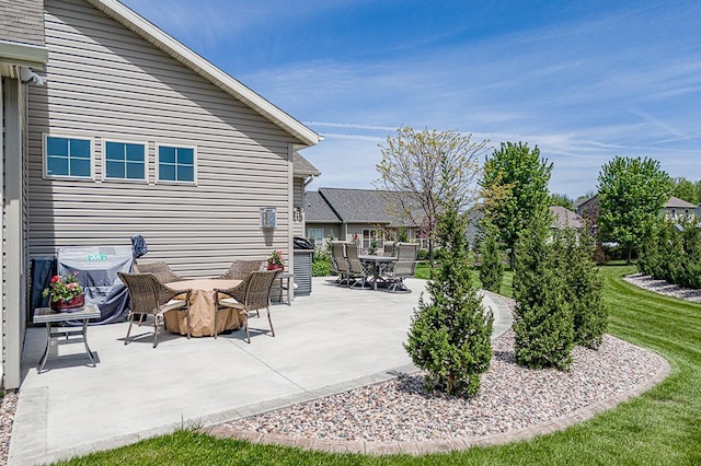 4140 N Prairie Rose Ln, Appleton, WI 54913 - view of patio / terrace featuring outdoor dining area