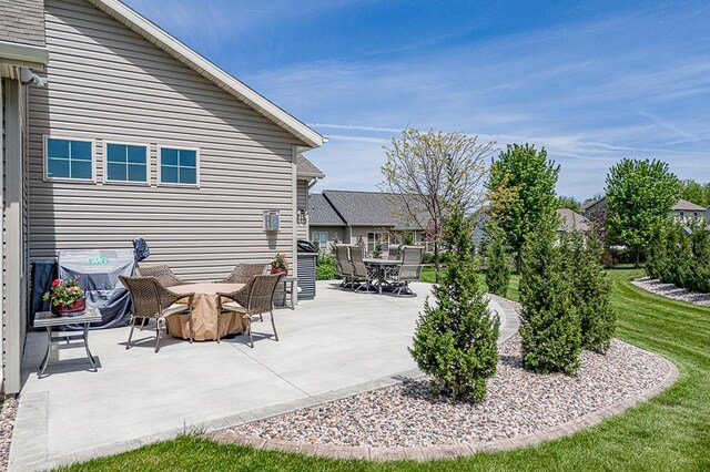 4140 N Prairie Rose Ln, Appleton, WI 54913 - view of patio / terrace featuring outdoor dining space