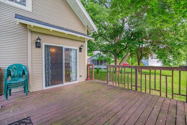31 Elm St, Fort Atkinson, WI 53538 - deck with a lawn