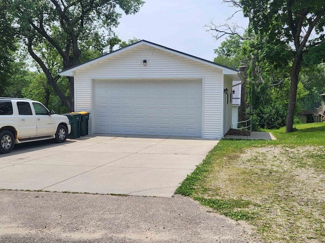 9317 N Arrowhead Shores Rd, Edgerton, WI 53534 - view of detached garage