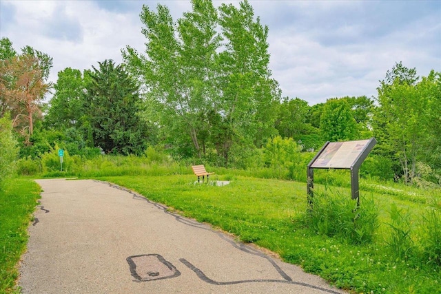 14 Wood Brook Way, Fitchburg, WI 53711 - surrounding community