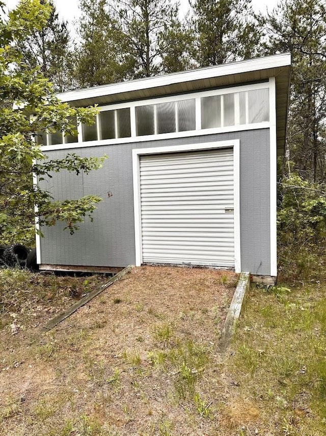 691 Valley Trl, Nekoosa, WI 54457 - view of outbuilding with a garage