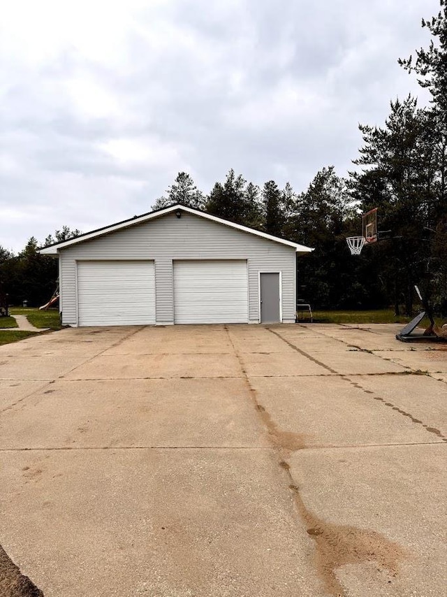 691 Valley Trl, Nekoosa, WI 54457 - view of detached garage