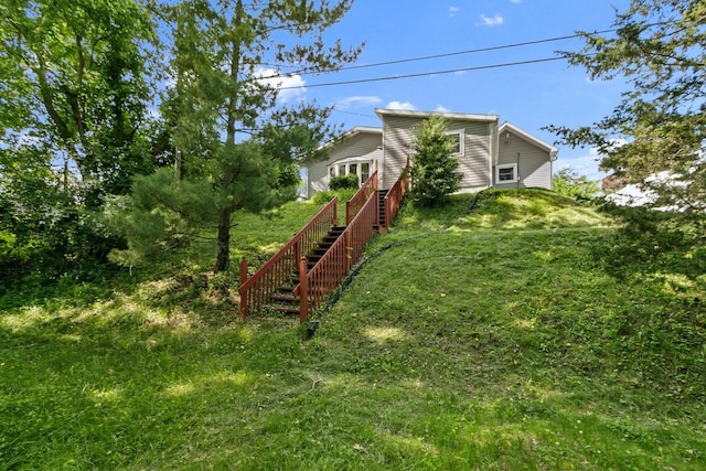 226 Winnebago Ave, Portage, WI 53901 - view of yard with stairway