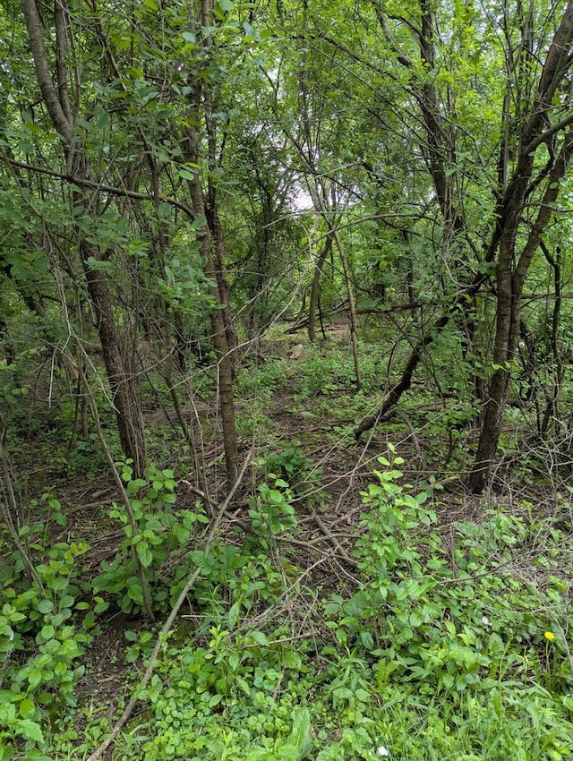 N72W13429 Good Hope Rd, Menomonee Falls, WI 53051