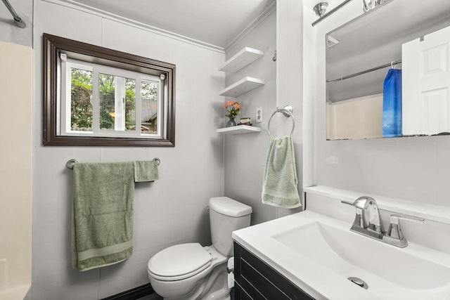 448 Wadleigh St, Stevens Point, WI 54481 - bathroom featuring vanity, ornamental molding, and a shower with curtain