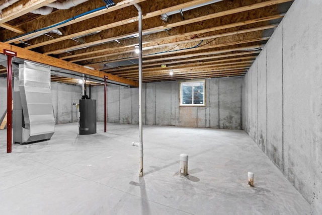 399 Battery Ave, De Pere, WI 54115 - below grade area featuring water heater