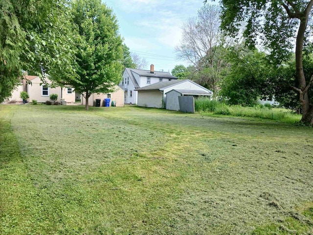 1415 S Kernan St, Appleton, WI 54915 - view of green lawn with an outbuilding
