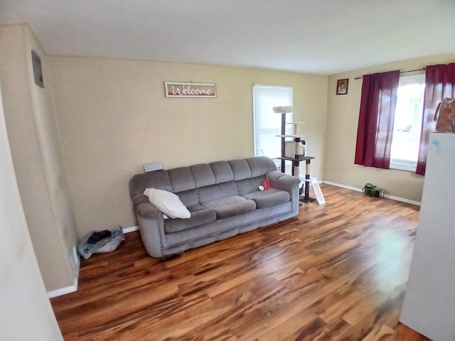 1415 S Kernan St, Appleton, WI 54915 - living area featuring healthy amount of natural light and wood finished floors