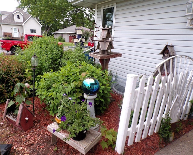 210 W S St, Loyal, WI 54446 - view of yard