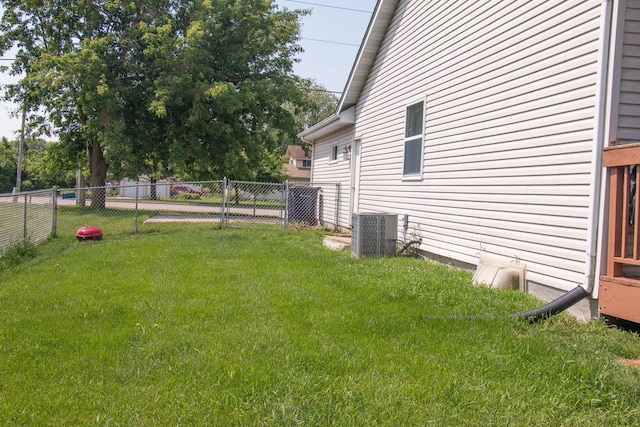 4303 E Milwaukee St Unit B, Janesville, WI 53546 - view of yard