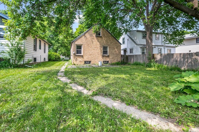 4636 N 19th St, Milwaukee, WI 53209 - view of yard