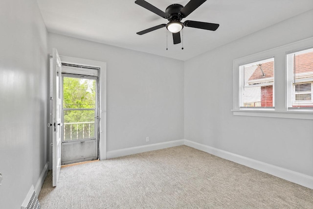 4423 N 30th St Unit 4425, Milwaukee, WI 53209 - carpeted empty room with baseboards and ceiling fan