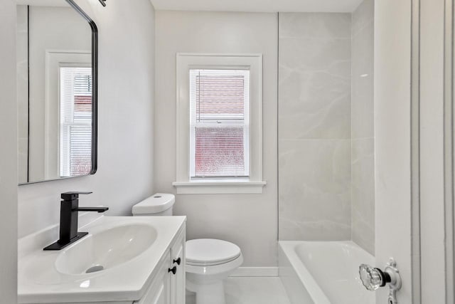 4423 N 30th St Unit 4425, Milwaukee, WI 53209 - bathroom featuring vanity and shower / bathtub combination