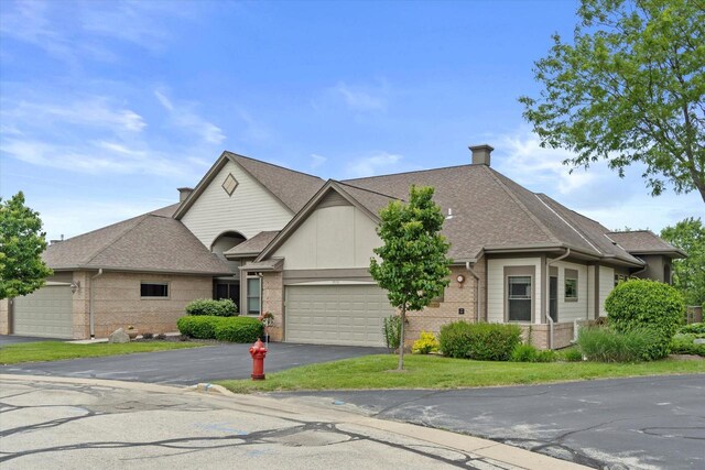 7510 W Tuckaway Pines Cir, Franklin, WI 53132