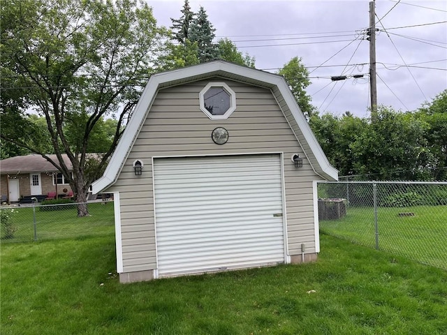 3158 Leslie Ln, Eau Claire, WI 54703 - garage with a shed