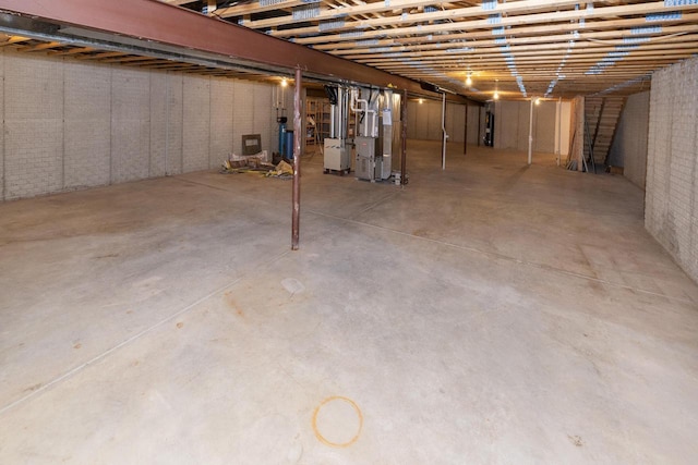 3381 S Highpointe Dr, New Berlin, WI 53151 - unfinished basement with water heater
