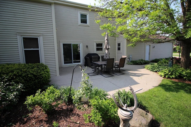 1000 Ridge Rd, Waukesha, WI 53186 - view of patio / terrace with a grill