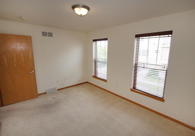 65 S Gardens Way, Fitchburg, WI 53711 - carpeted empty room with baseboards and a smoke detector