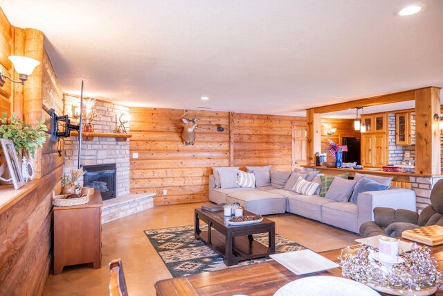 N8184 Clearwater Dr, New Lisbon, WI 53950
