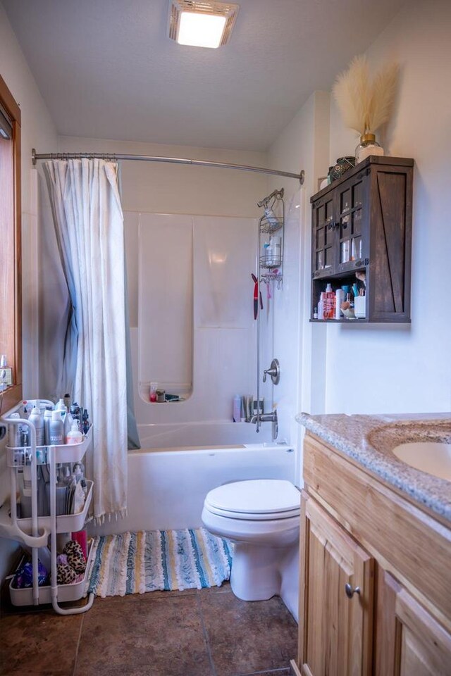 N8184 Clearwater Dr, New Lisbon, WI 53950