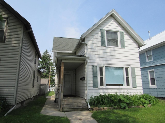 1326 N 11th St, Sheboygan, WI 53081 - view of front of home