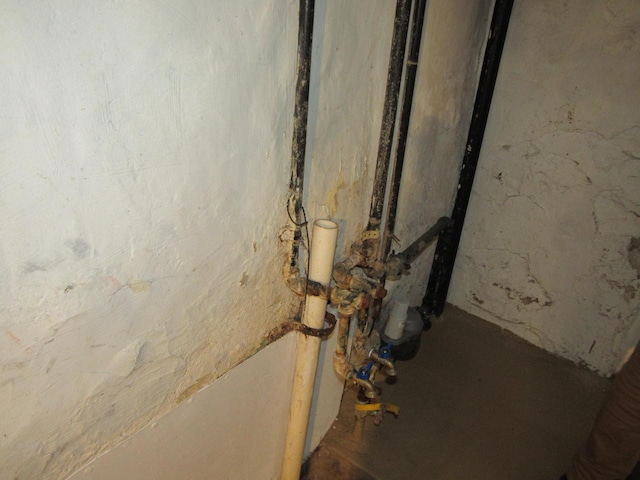 1326 N 11th St, Sheboygan, WI 53081 - basement view