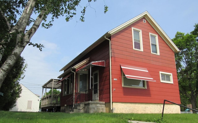 1744 N 27th St, Sheboygan, WI 53081 - view of side of property
