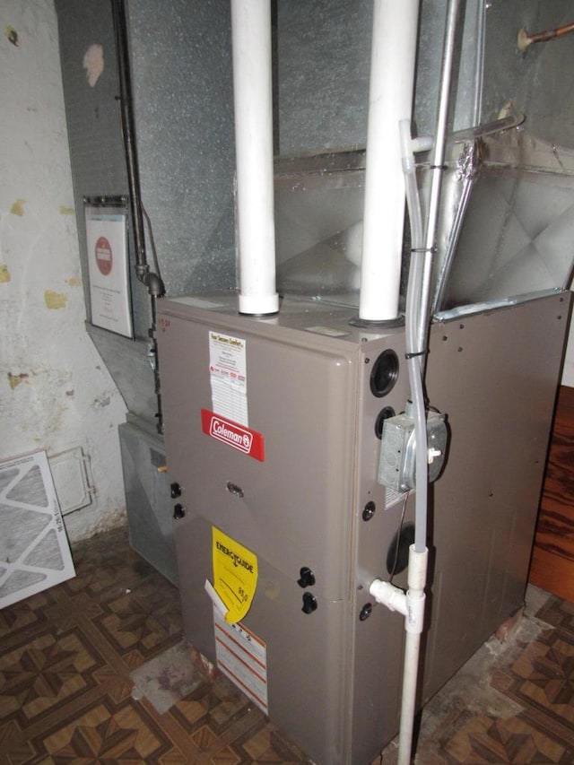 616 N 14th St, Sheboygan, WI 53081 - utilities with heating unit