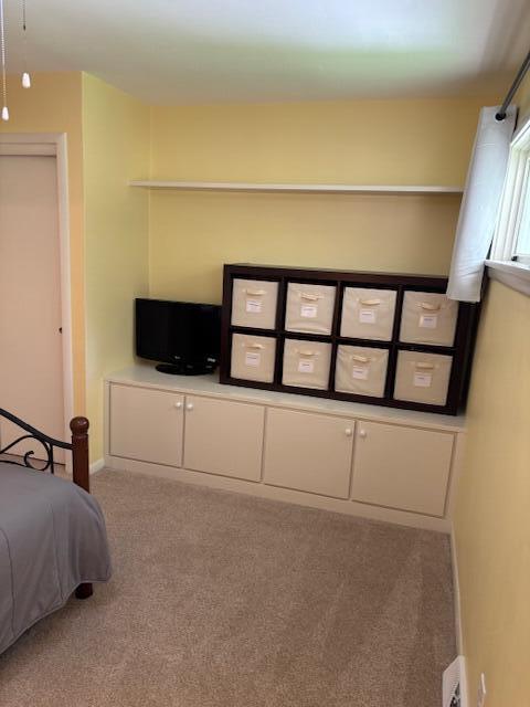 3415 N 105th St, Wauwatosa, WI 53222 - bedroom featuring carpet and baseboards