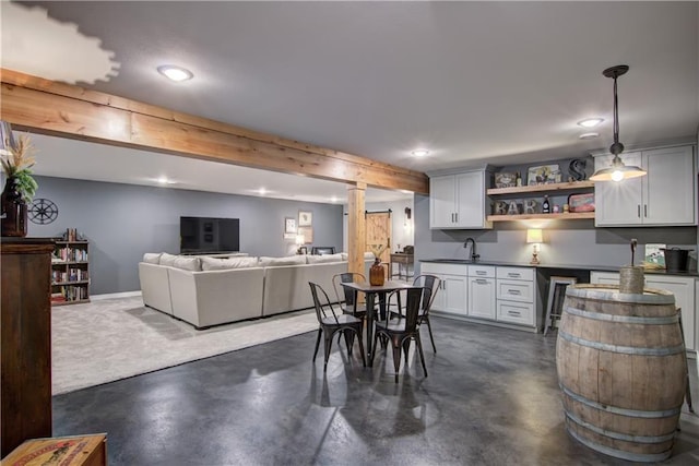 1040 Wissota Green Pkwy, Chippewa Falls, WI 54729 - dining area featuring wet bar, finished concrete flooring, and recessed lighting