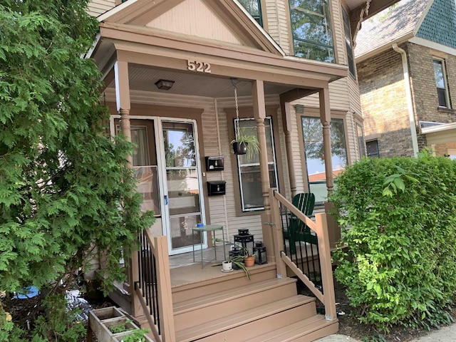522-524 E Main St, Madison, WI 53703 - view of exterior entry featuring a porch