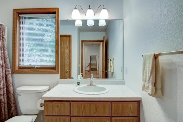 8103 W Folsom St, Eau Claire, WI 54703 - full bath featuring vanity and a textured wall