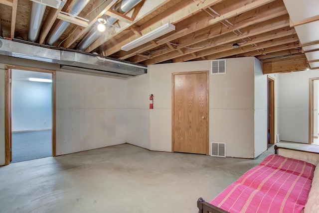 8103 W Folsom St, Eau Claire, WI 54703 - view of below grade area