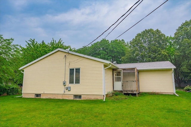 1702 Rae Ln, Madison, WI 53711 - back of property with a lawn